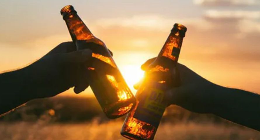 Branża reaguje na propozycje zakazu reklamy piwa. "Populistyczna nadregulacja"