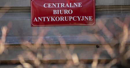 Warszawa. Pracownica CBA skazana za wyprowadzenie 9,2 mln zł