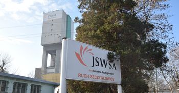 JSW w finansowych tarapatach. Związkowcy apelują do polityków, aby górnicy mogli skorzystać z odpraw i urlopów górniczych
