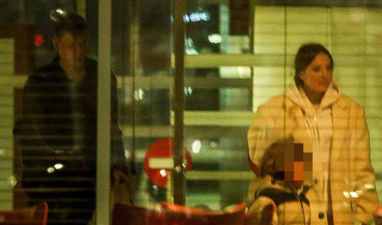 Marina Łuczenko i Wojciech Szczęsny "przyłapani" na lotnisku 