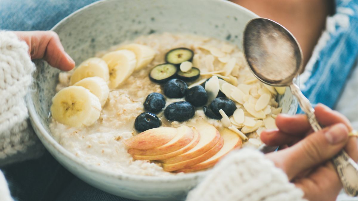 Rozgrzewająca owsianka częściej idzie w ruch zimą