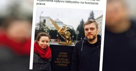 Złoty pomnik dla ministra Szyszki już stoi. Teraz pora na dymisję?