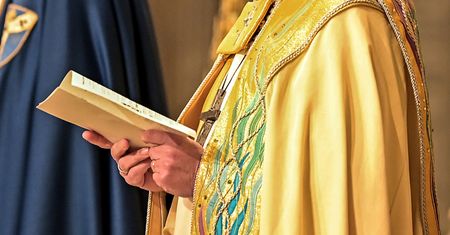 Ile wynoszą emerytury księży? Rekordzista otrzymuje więcej niż były papież