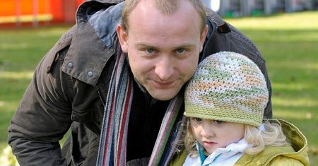 Borys Szyc chwali się 17-letnią córką, ogłaszając początek jej AKTORSKIEJ KARIERY: "Jest uważna, skromna i totalnie przygotowana" (FOTO)