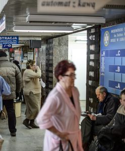 "Można gasić światło". Ekspert o fatalnej sytuacji w NFZ