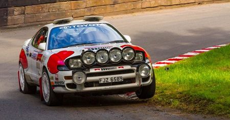 Historyczna Toyota Celica  GT-Four ST185 wystawiona na sprzedaż. Cena zwala z nóg