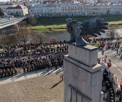 Obchody Święta Niepodległości. Polacy wspólnie odśpiewają Mazurka Dąbrowskiego