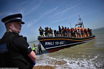 Brexit miał ograniczyć imigrację. Efekt jest zupełnie odwrotny
