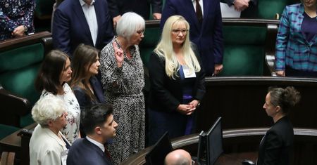 Komisja ds. pedofilii rozwiąże problem? Miażdżąca ocena