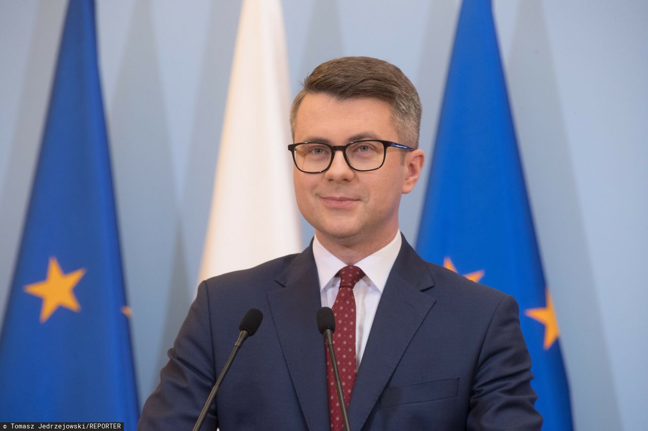 Posłowie PiS "szturmują" ministerstwa. Mueller wskazał cele