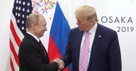 Koronawirus. Władimir Putin do Donalda Trumpa: pańska energia pomoże zwalczyć COVID-19
