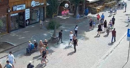 Górale załamują ręce. Mówią, co się dzieje w Zakopanem. "Zero telefonów"