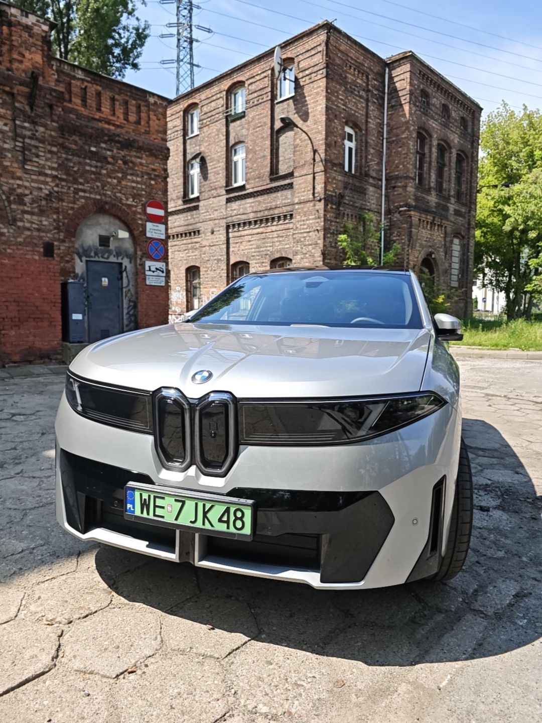 BMW iX3