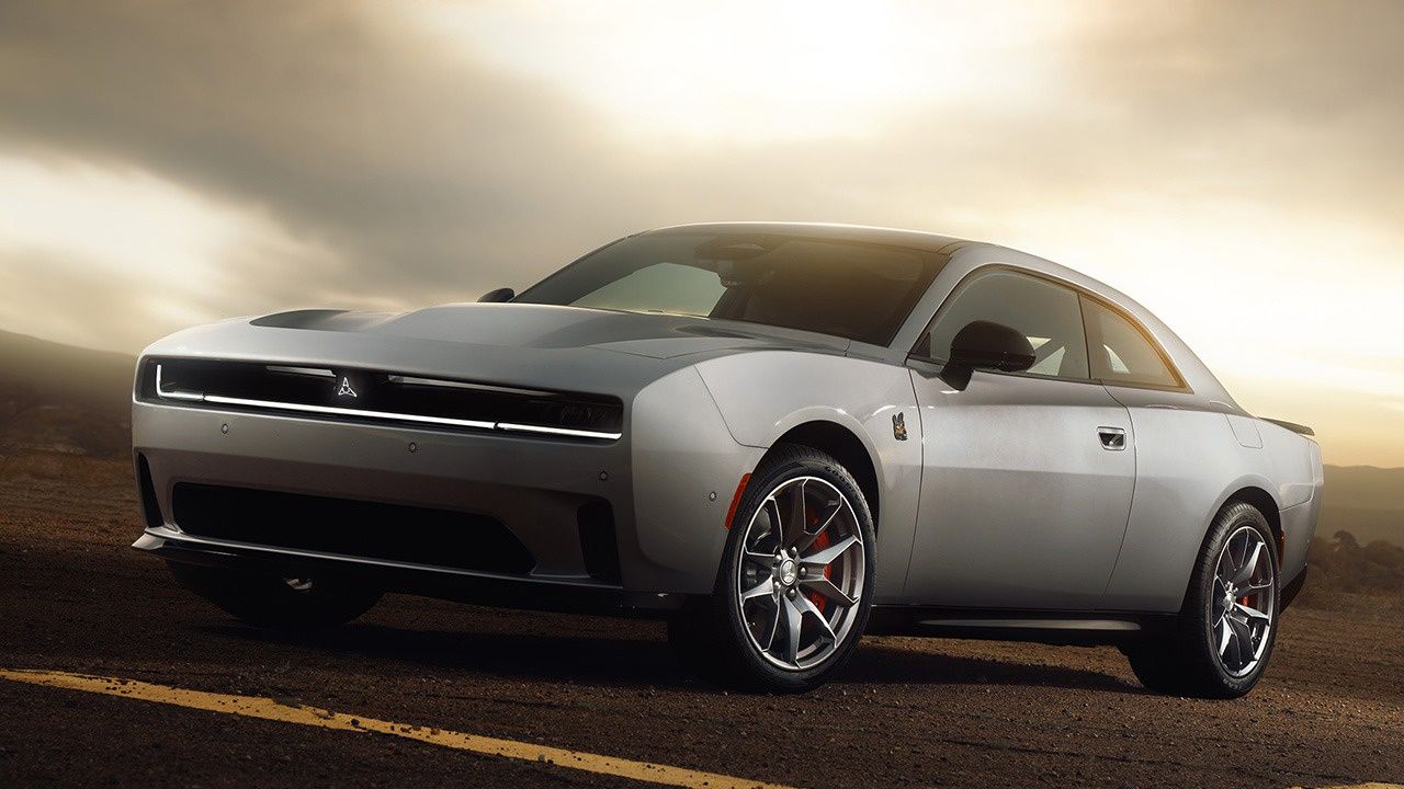Dodge Charger Hellcat powróci. Oczywiście z właściwym sercem