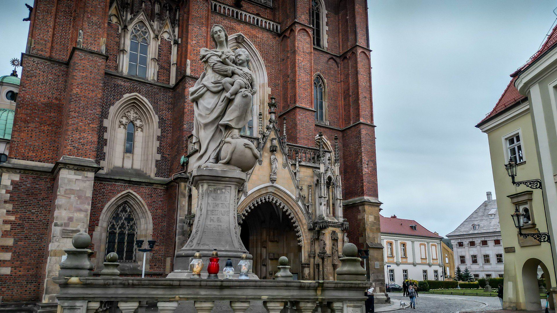 Najświętsze miejsca Dolnego Śląska: Sanktuarium - Archikatedra