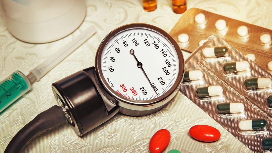 Czym jest i jak leczyć retinopatię nadciśnieniową?