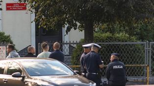 19-latek zaatakował w szkole. Wcześniej miał sprawę w sądzie