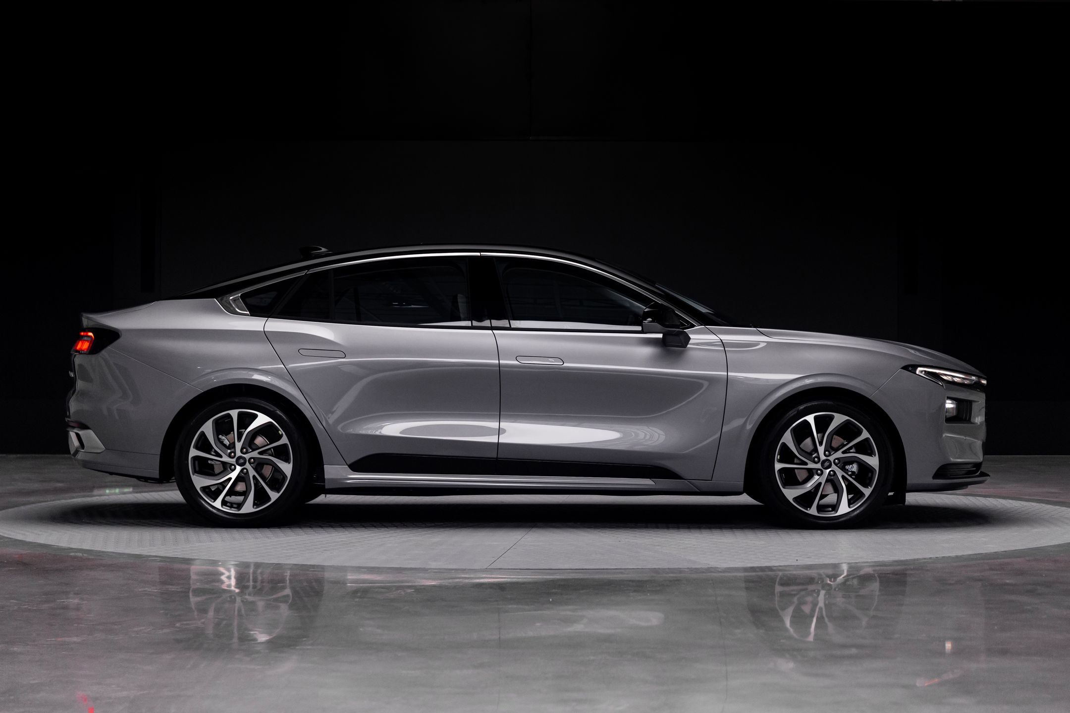 Nowy Ford Mondeo