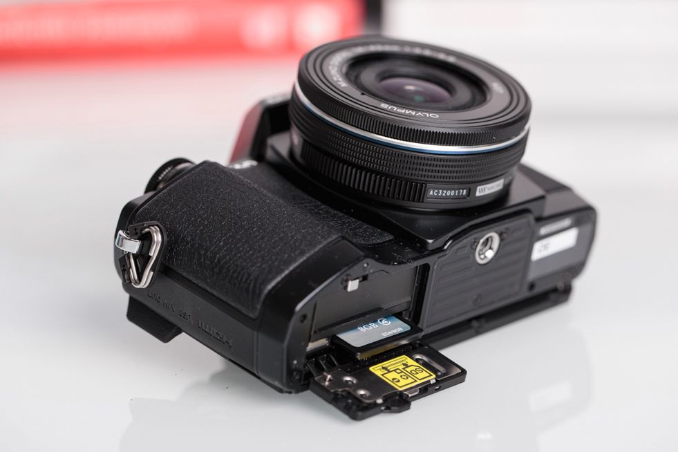 Olympus OM-D E-M10 - dopracowany, rozsądny i piękny  [test] 7