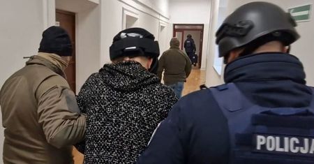 Zabił dwóch policjantów. Prokuratura umorzy sprawę?