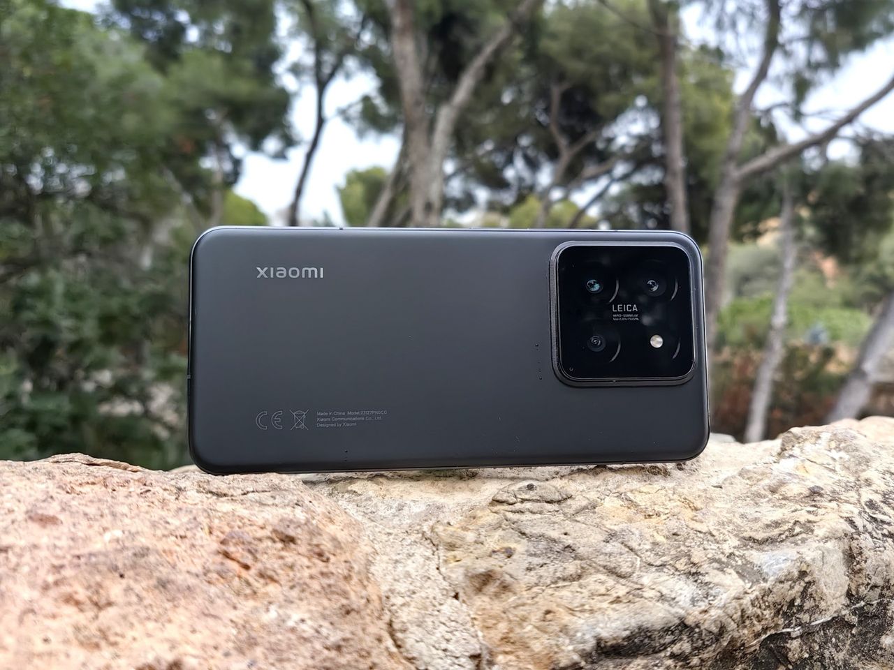 Zestaw aparatów Xiaomi 14 powstał w kooperacji z firmą Leica