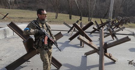 Cyberataki to jeden z elementów współczesnej wojny. Właśnie przekonała się o tym Ukraina