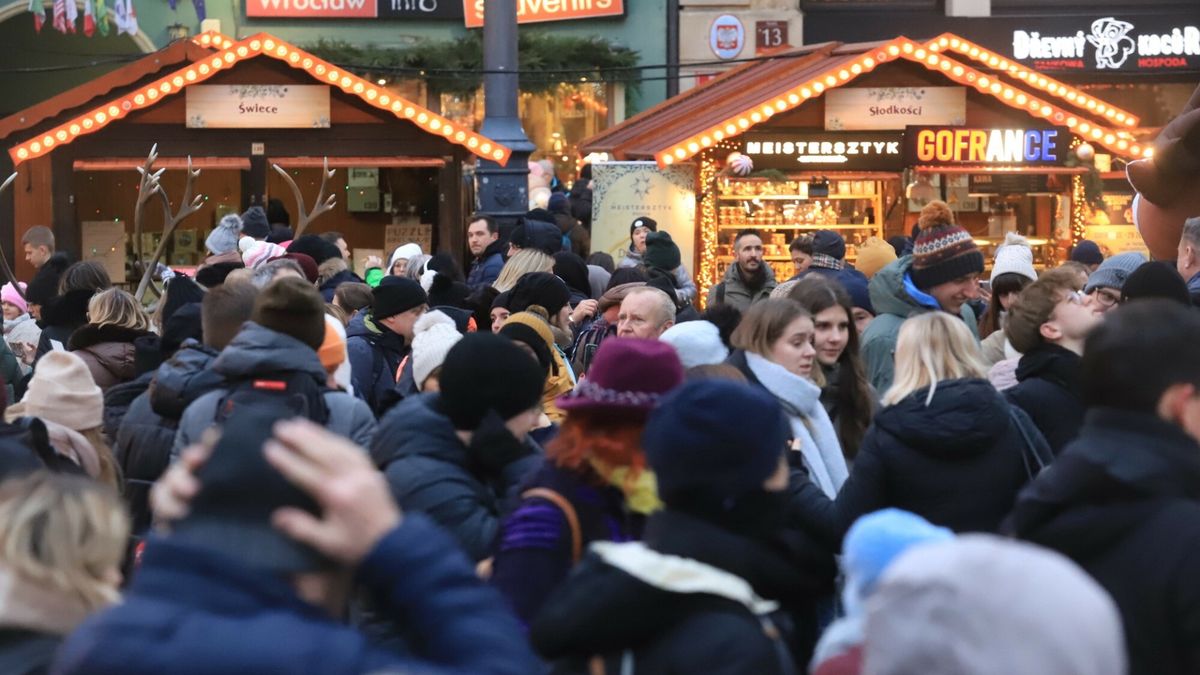 Jarmark świąteczny we Wrocławiu