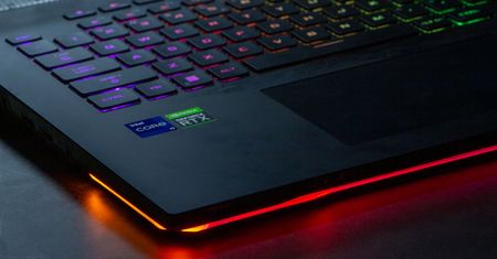 Recenzja ASUS ROG Strix SCAR 17 SE – najszybszy laptop ASUSa i możliwe, że najszybszy laptop w ogóle!