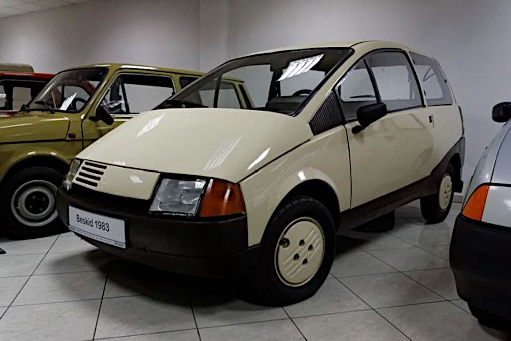 My pokazujemy zdjęcie, ty zgadujesz co to za auto z PRL. Młodzi bez szans