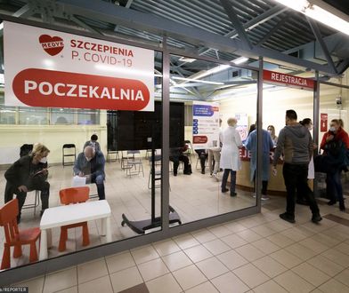 W Rzeszowie "szczepią każdego chętnego". Tomczyk krytykuje rząd