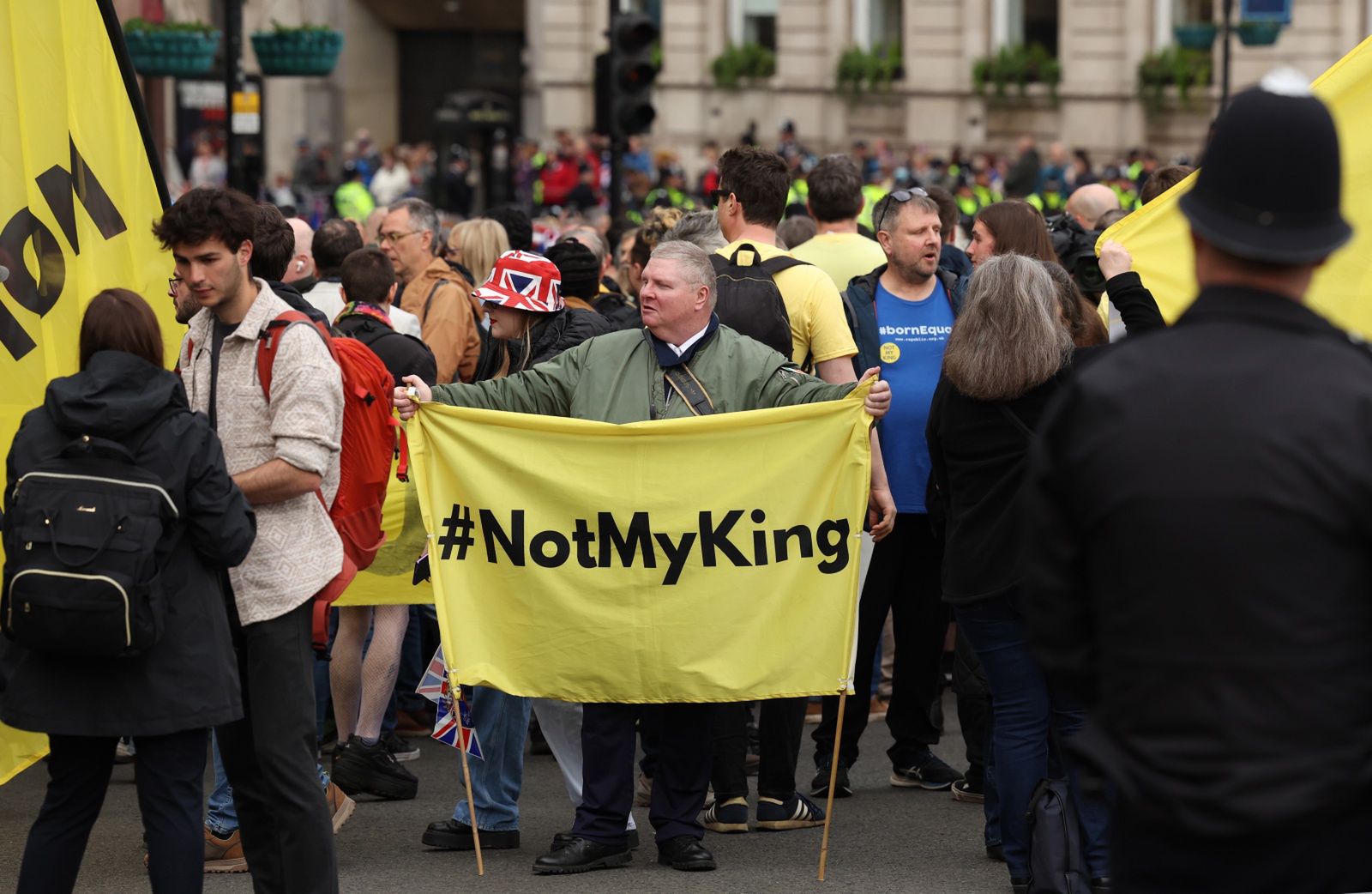 Protesty przed koronacją. "Nie mój król"