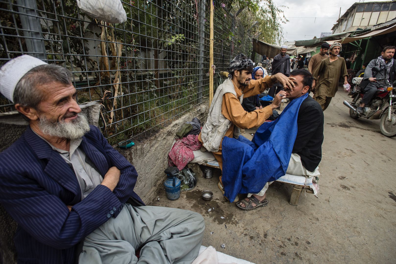 Talibowie straszą fryzjerów. Grożą im kary