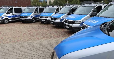 Policja ma nowe auta. Wyprodukowano je w Polsce