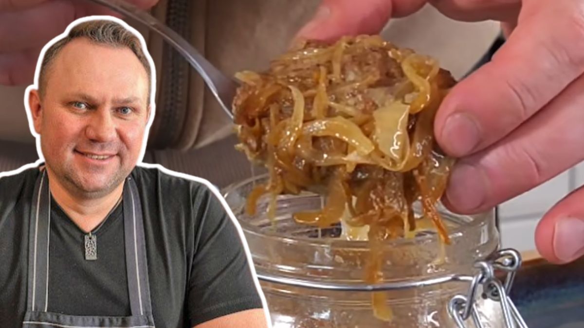 Strzelczyk robi mielone w słoikach na zapas