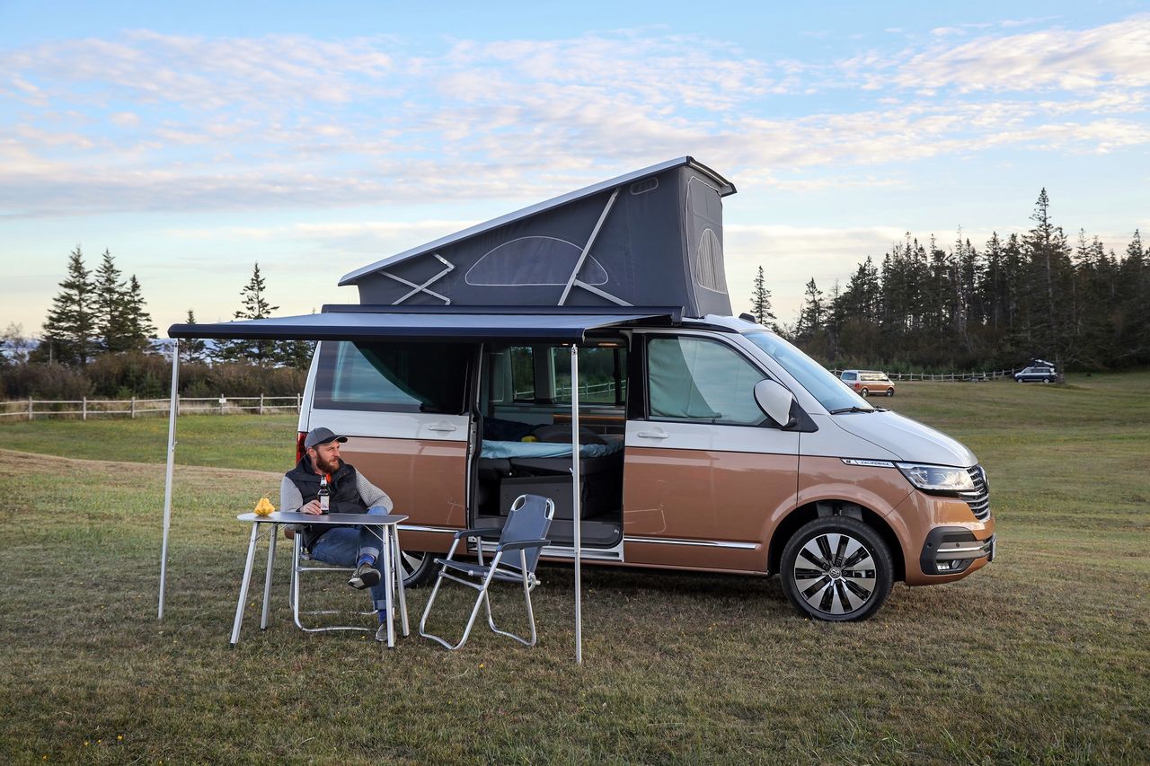 Volkswagen California 6.1: sprawdzam, co można robić z kamperem po sezonie