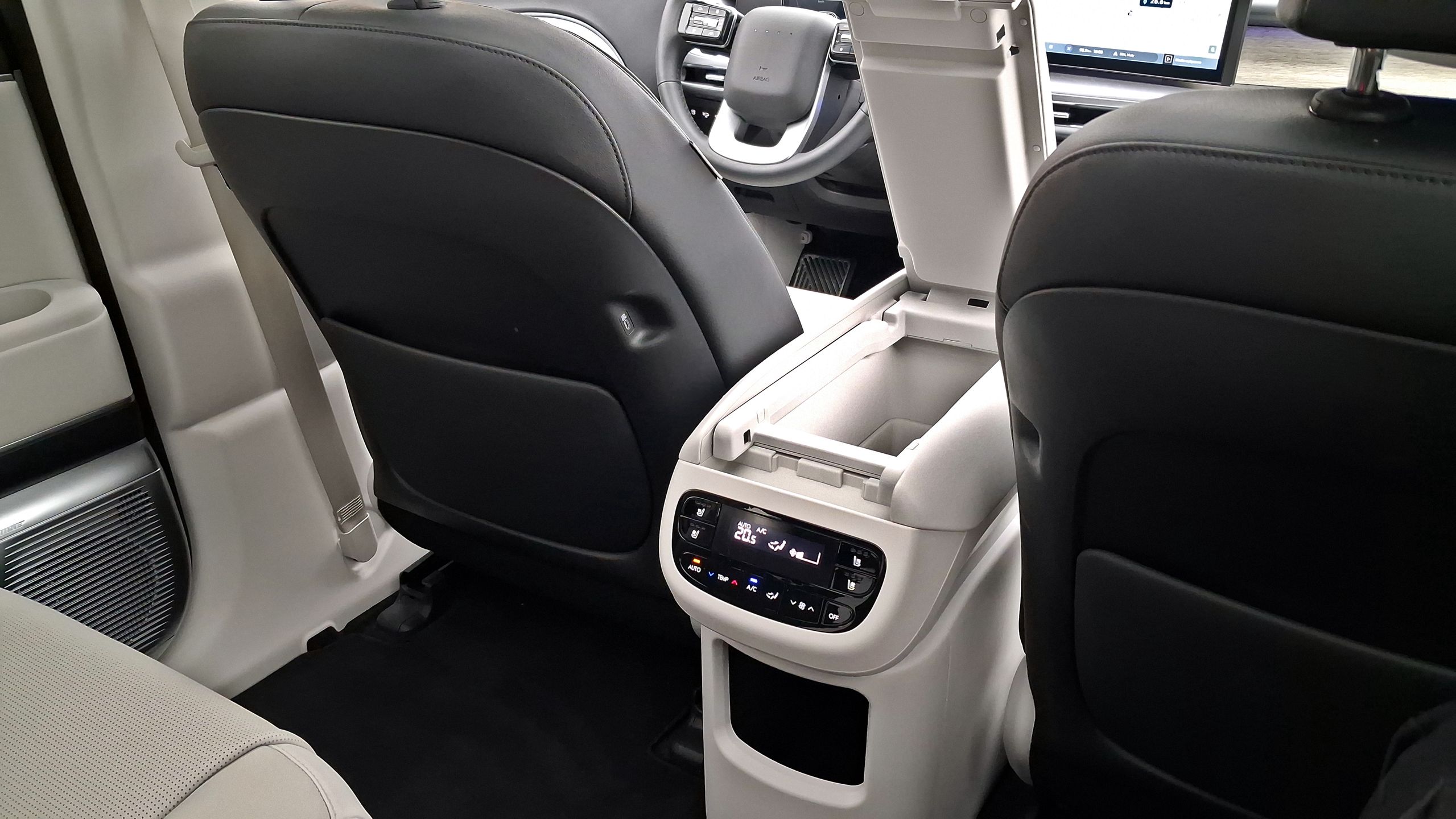Hyundai Ioniq 9