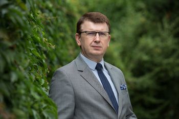 21 zarzutów dla byłego prezydenta Ostrowca Świętokrzyskiego. Prokuratura przedłuża śledztwo