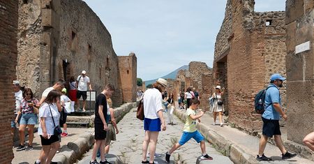 Wziął kamienie z Pompejów. Może pójść do więzienia