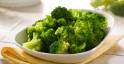 Gotowane brokuły - kalorie, wartości odżywcze oraz podanie