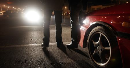 Funkcjonariusze nie dopuścili do "wyścigów". Wystawili mandaty za stan i wyposażenie aut