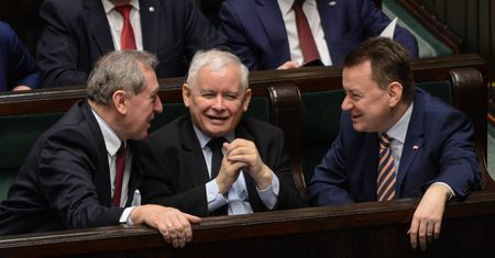 "Giganci Polska Press". Nagrody dla Błaszczaka, Kowalczyka i Glapińskiego