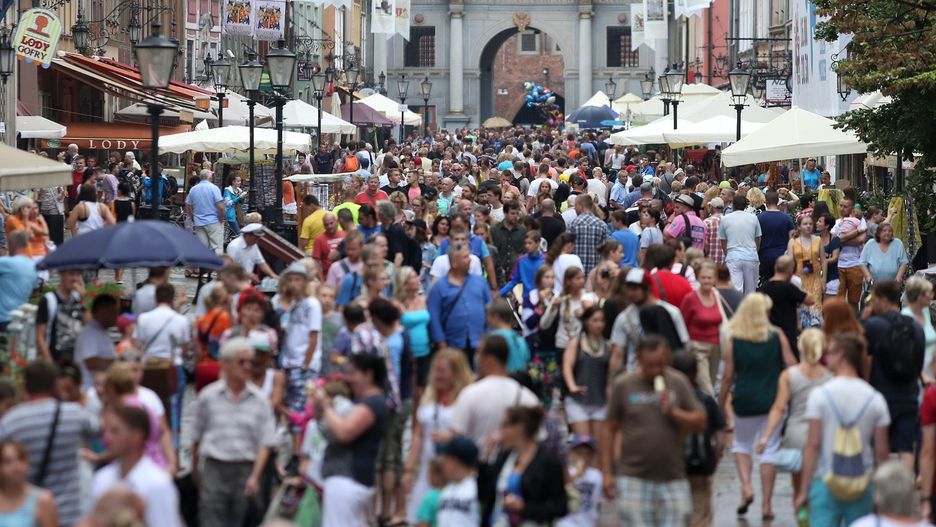 Prognozy Eurostatu wskazują, że w latach 2020-2029 rynek pracy skurczy się o milion pracowników, a w kolejnych dekadach liczba ta będzie rosła, fot. ilustracyjne/archiwalne K. Misztal/Polska Press