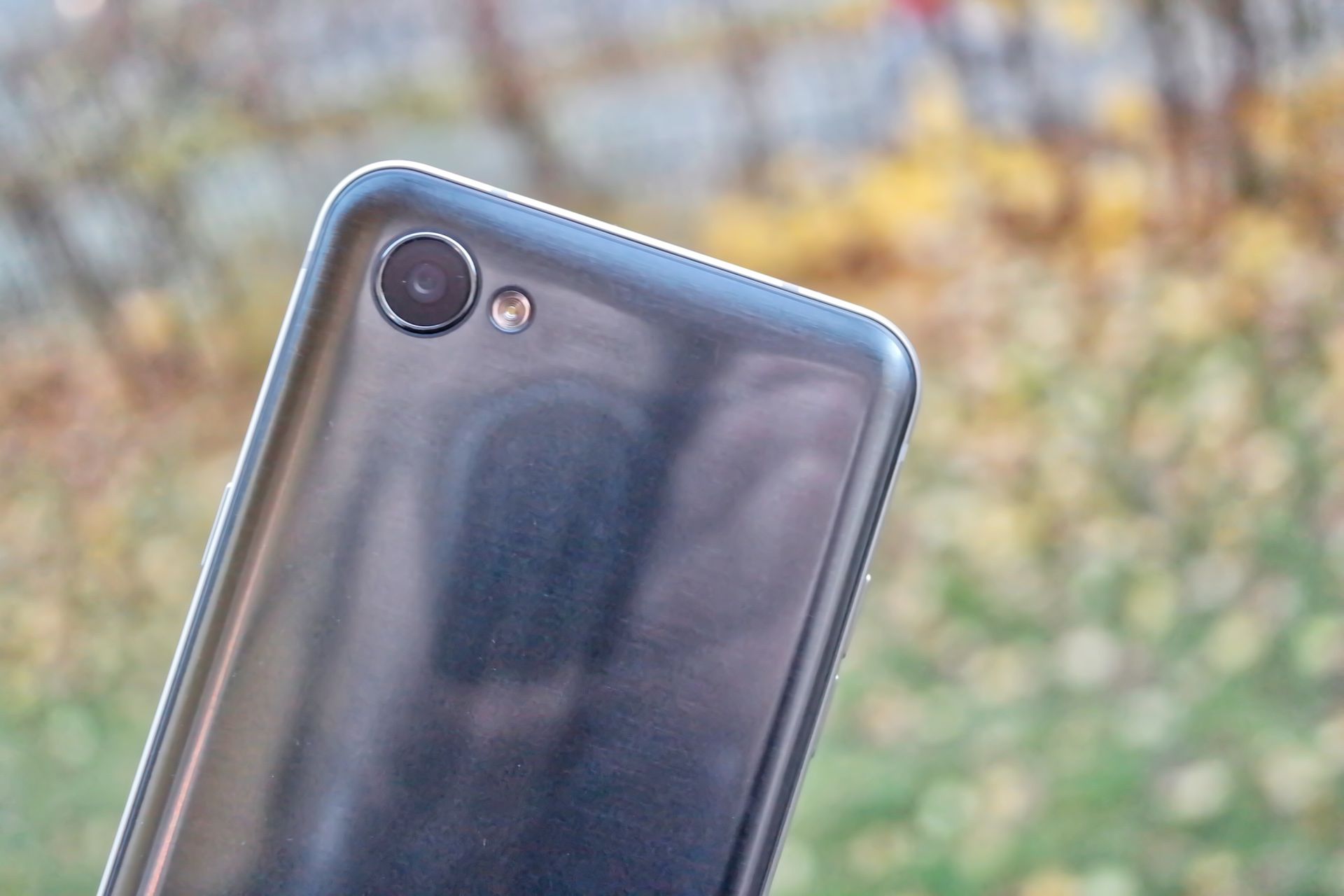 LG Q6 - czy warto go kupić po spadku ceny? [TEST] 25
