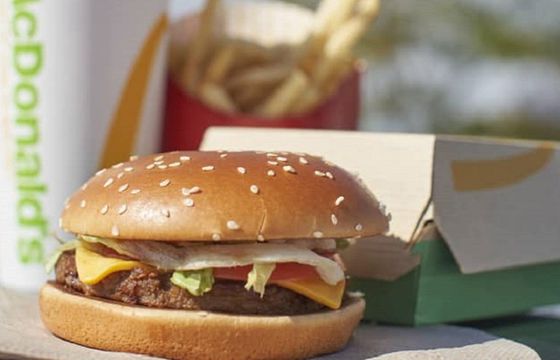 McDonald's wprowadza do sprzedaży wegańskiego burgera