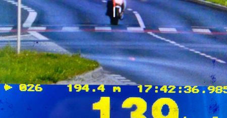 89 km/h za szybko na motocyklu. Mandat był surowy