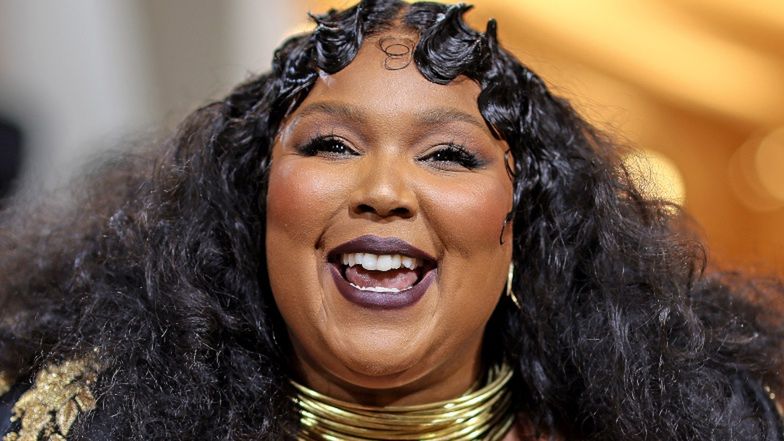 Lizzo POZYWA tancerki, które oskarżyły ją o molestowanie seksualne! "To okrutne nękanie"