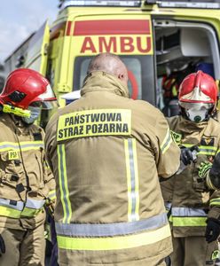 Doigrała się. Wyskoczyła na strażaków z gazem łzawiącym