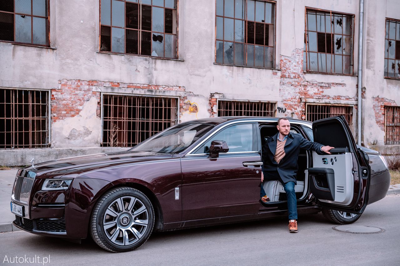 Test: Rolls-Royce Ghost EWB to 3 mln zł luksusu na kołach. Ale innego, niż sobie wyobrażasz