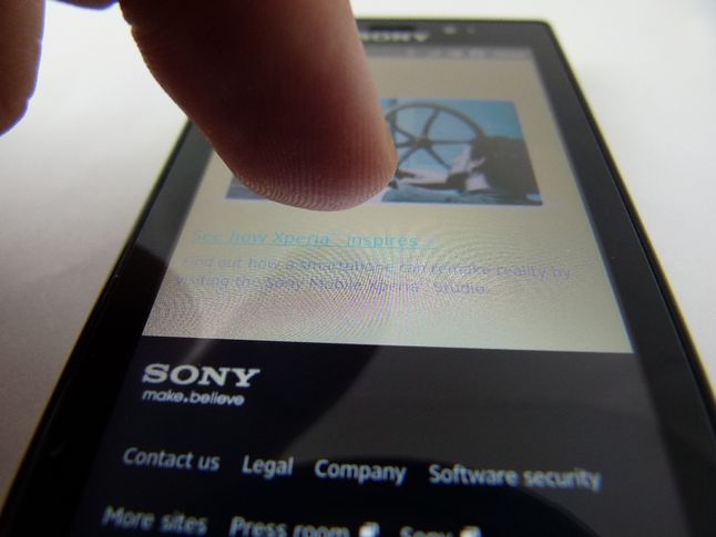 Sony Xperia sola - floating touch