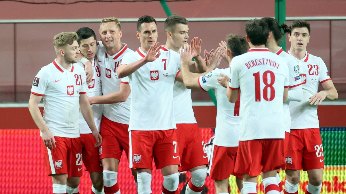 Bukmacherzy stawiają w meczu na Anglików. Wygrana Polaków mało prawdopodobna.